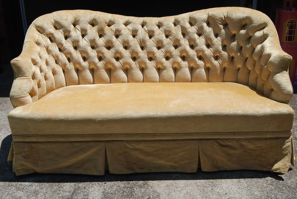 ORIGINAL VINTAGE Antique ESTATE Victorian Tufted VELVET sofa * loveseat * settee