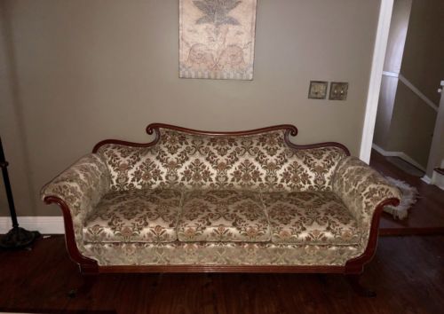 VICTORIAN SOFA Or Couch Floral Velvet Flowers Antique