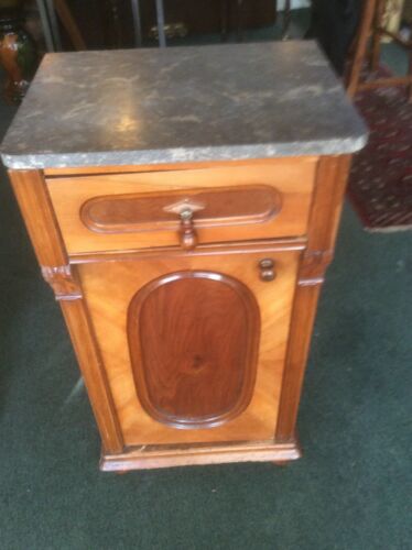 VICTORIAN MARBLE TOP WALNUT NIGHT STAND ~ END TABLE WITH DRAWER AND DOOR