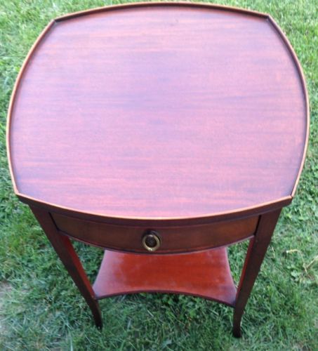 Beautiful Mahogany Side Table made By Imperial Furniture Company