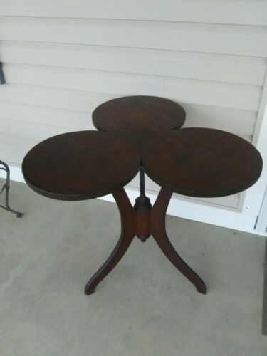 Vintage Antique Wooden Clover Shaped Cherry Wood End Table