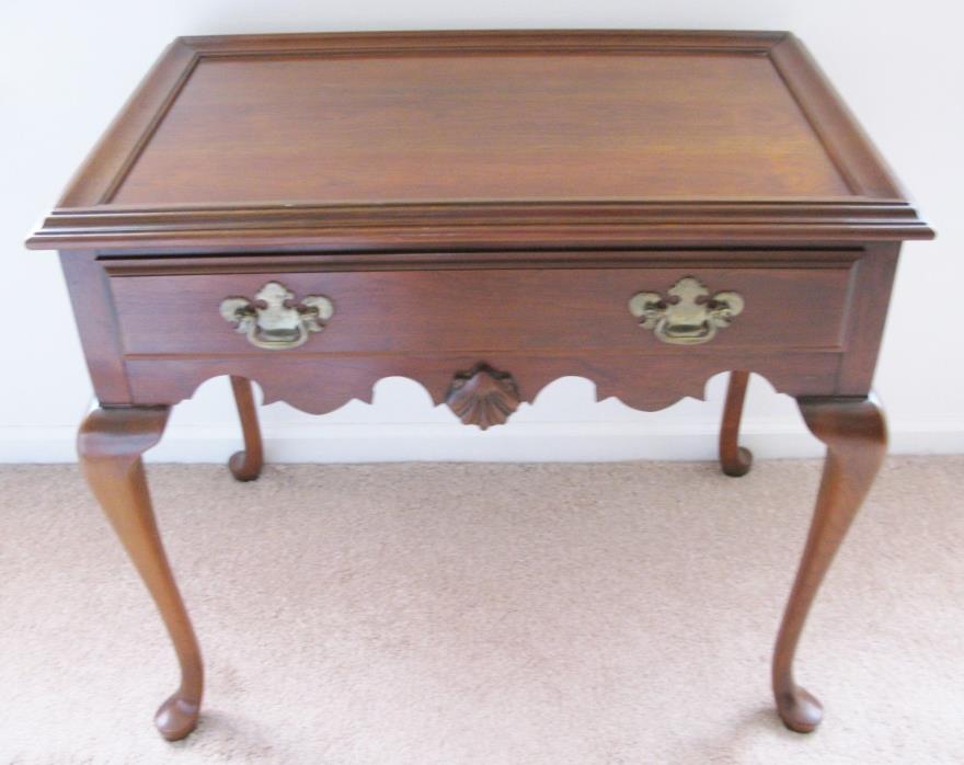 REPRODUCTION MAHOGANY QUEEN ANNE TRAY TOP TEA TABLE  with DRAWER and SLIDES