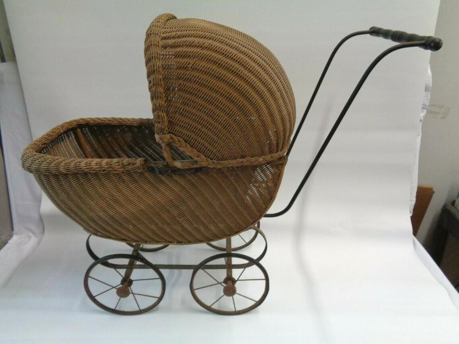 Vintage Antique Wicker Baby or Doll Carriage & Stroller with Adjustable Canopy