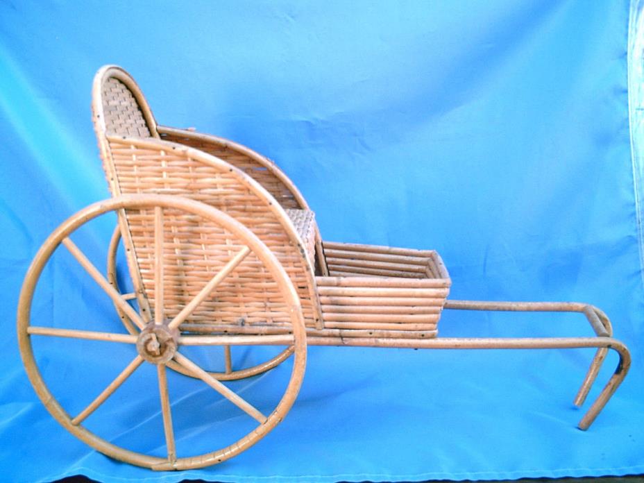 VINTAGE Hand-Crafted Wicker Wood Reed Collectible Rickshaw Doll Buggie 17