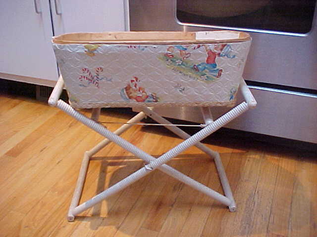 RARE Vintage 60's Pep R Mint Kids Baby Childs Peppermint Redmon Quilted CRADLE