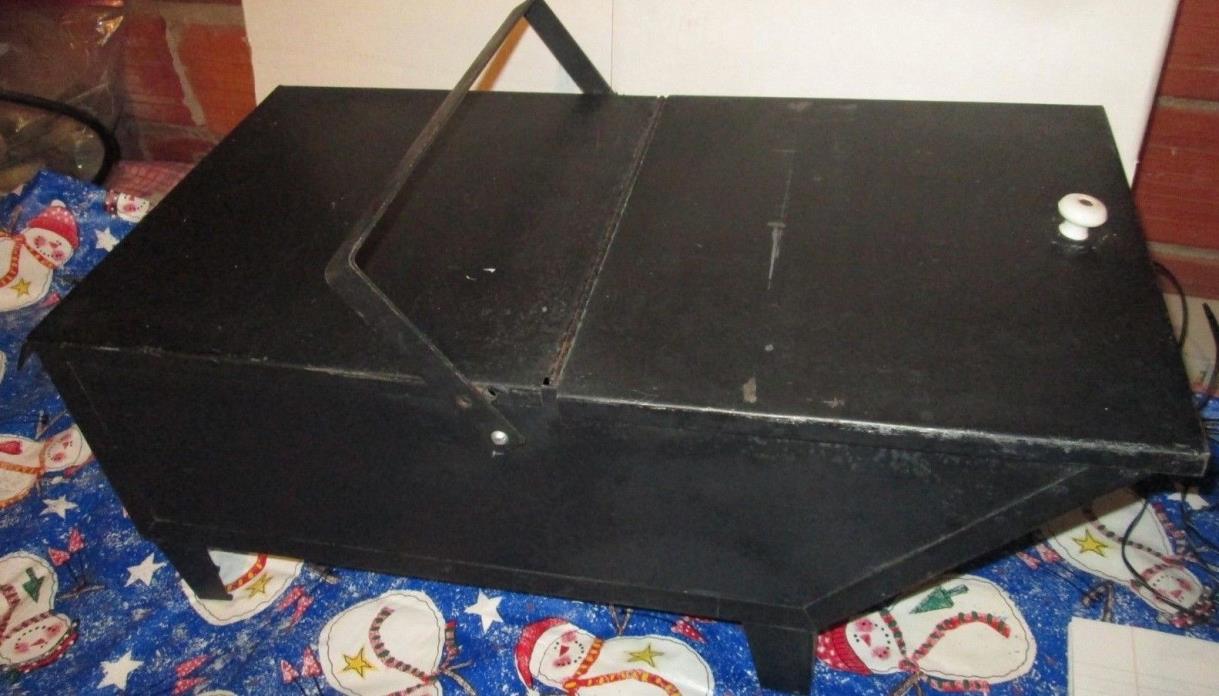 VINTAGE ART CRAFTS METAL FOOTED WOOD COAL ASH FIREPLACE FIRE SCUTTLE BOX BIN