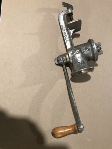 Vintage Keystone 30 Hand Crank Meat Grinder Made In USA C.I.Co. Boyertown PA