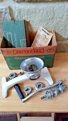 Vintage TableTop Food Chopper Leader Model No 1580