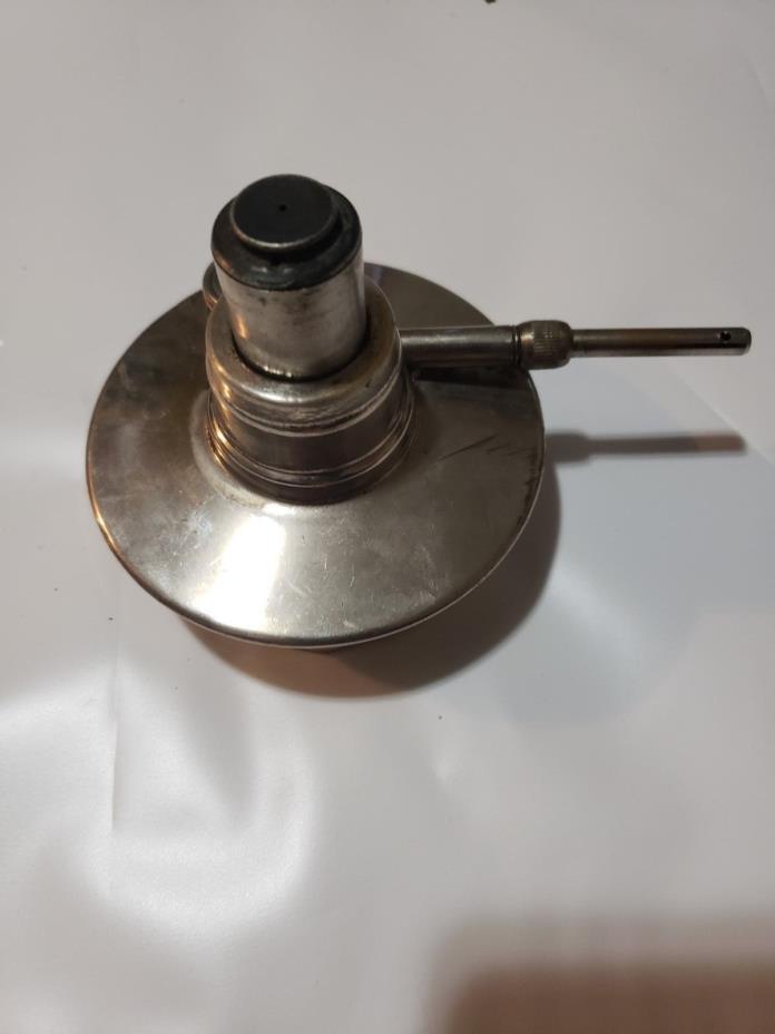 Sternau & Co oil burner. Patented 1900's