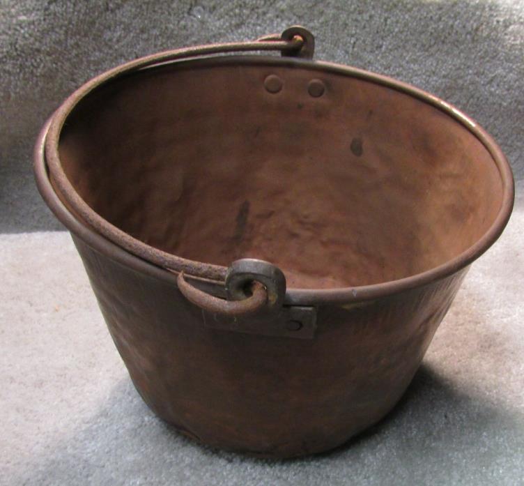 Antique (mid to late 1800's) copper/brass cooking pot, 9in x 7 in, VG