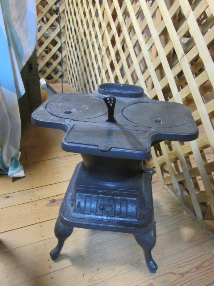 Antique Fairy Nice Cast Iron Stove