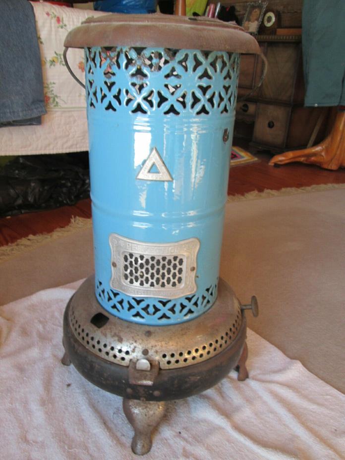 Vintage Perfection #430 Smokeless Oil Kerosene Heater Blue Porcelain Stove USA