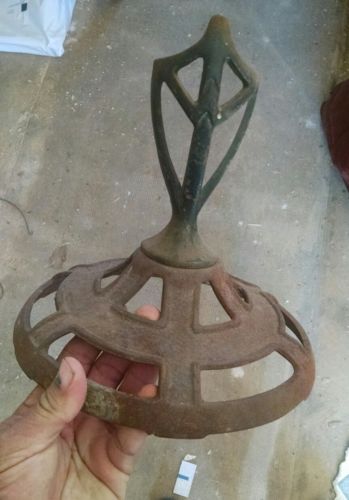 Antique Cast Iron Fancy Stove Top and Finial NAC-68