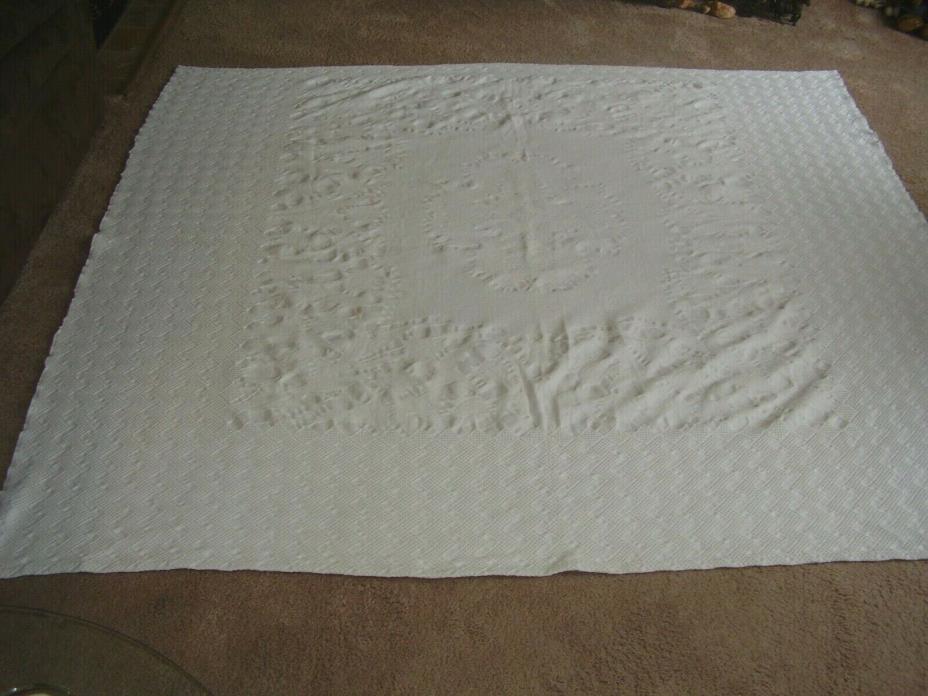 ANTIQUE bedspread/coverlet....all WHITE...tulip design