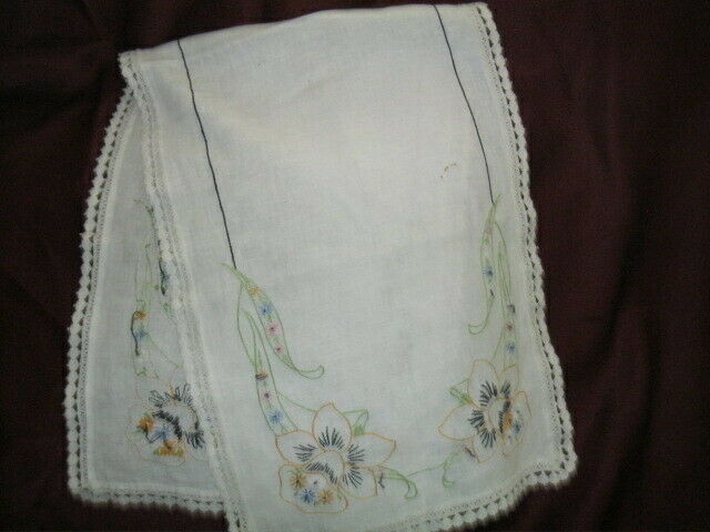 Vintage Hand Embroidery Linen Large Doily Table Centre White Cloth 35