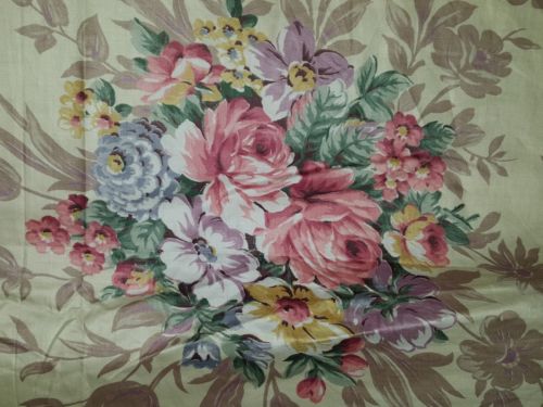 17 Repeats in HIGH END 1940s UNUSED floral fabric Really an incredible look WOW!
