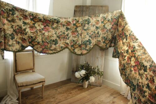 Quilted Valance Passion flower Antique French textile 1880 hand block floral