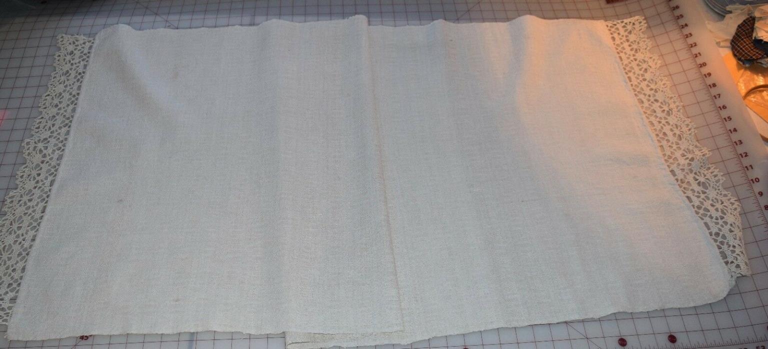 Antique early 19th century Overshot woven linen Runner, beautiful hand weaving