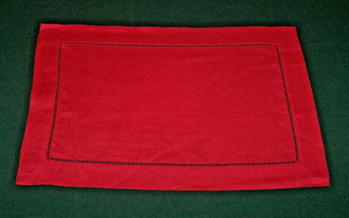 16 STUNNING RED LINEN PLACEMATS, POTTERY BARN TAG, EXCELLENT CONDITION