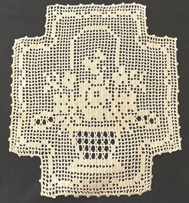 Four Gorgeous Crochet Placemats Bridal Floral Basket Pattern, 11 1/2