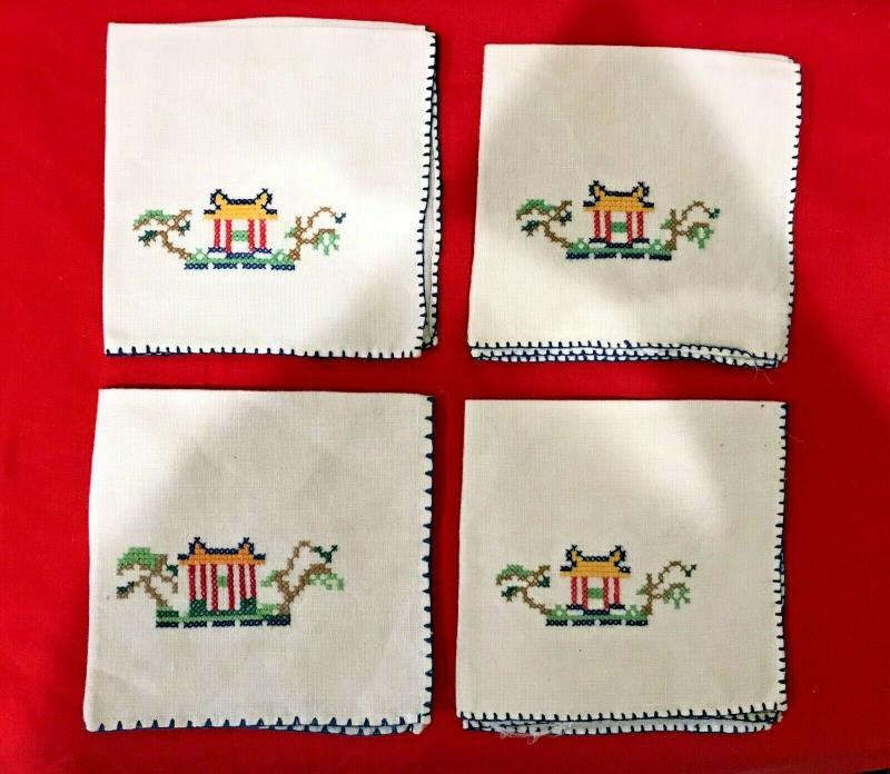 VINTAGE JAPAN LINEN HANDSTITCHED NAPKIN HANDKERCHIEF Set of 4 EC