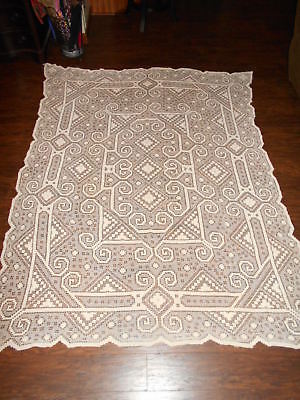 Beautiful Vintage Handmade Ivory Crochet Lace Tatted Tablecloth Topper 96 x 78