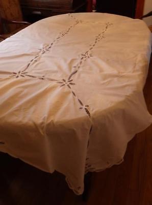 Very Large Vintage Battenburg Openwork White Cotton Tablecloth 100