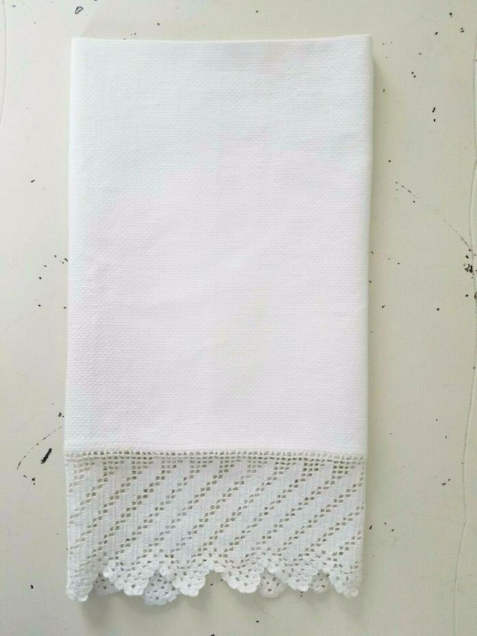 Vintage 1940's White HUCK COTTON Crocheted LACE Edge Kitchen Towel Hand Towel