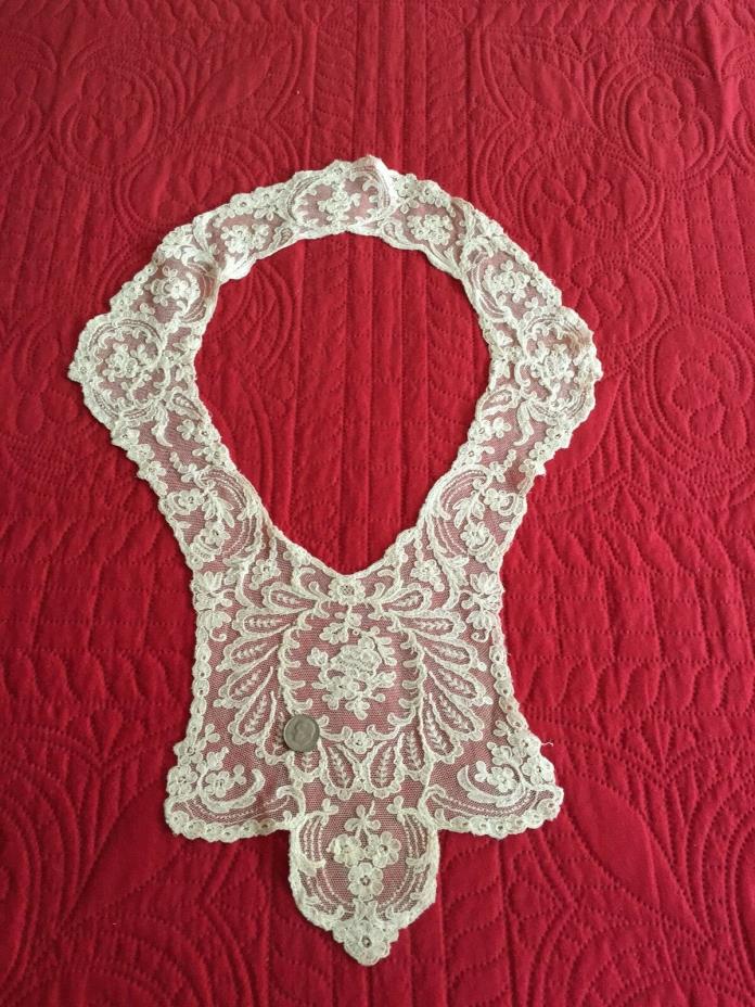 Very Pretty C1930 Off White Alencon Lace Collar