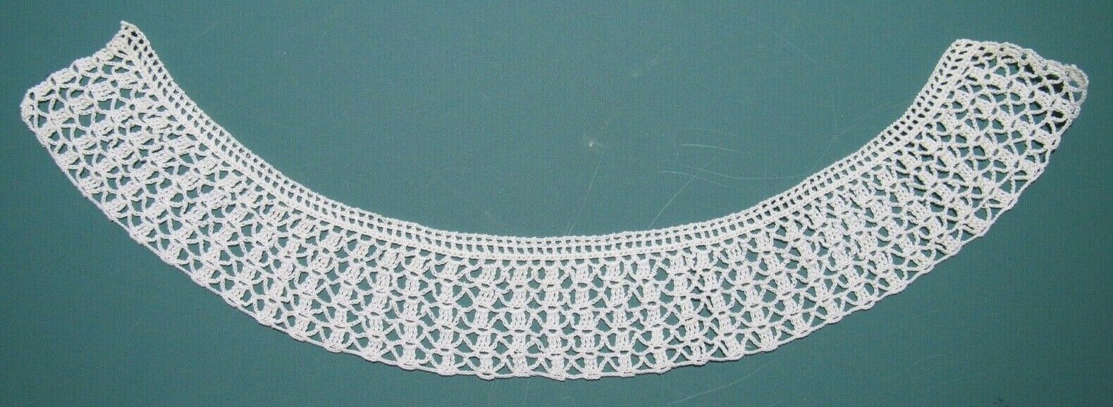 ANTIQUE VINTAGE LACE COLLAR HAND CROCHETED