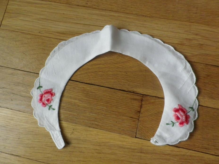 HAND EMBROIDERED COLLAR  floral design