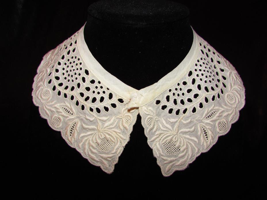 Vintage / Antique Ivory Collar with Embroidery & Open Cut Work