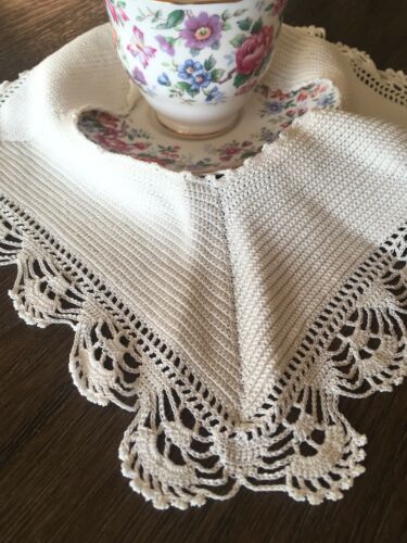 Antique Victorian Handmade White Cotton Lace Collar