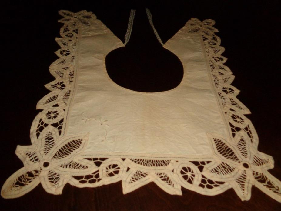 RARE ANTIQUE BATTENBURG LACE DRESS COLLAR BIB 19