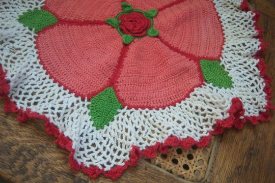 Vintage Granny Doily Red Green White Large Shabby Chic