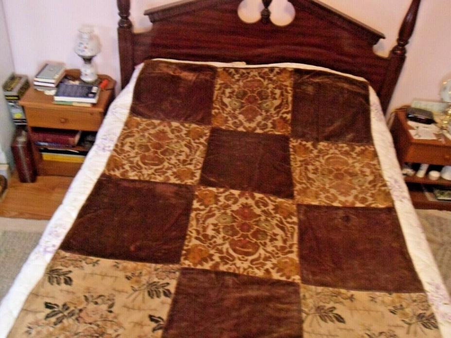ANTIQUE CARRIAGE BUGGY SLEIGH BLANKET LAP ROBE HEAVY BROWN VELVET &FLORAL SQRS