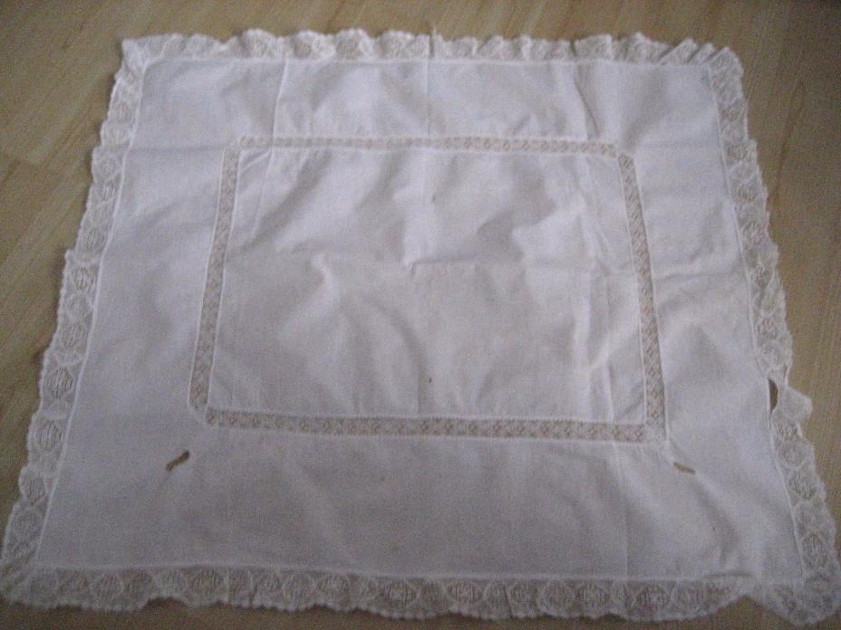 Vtg Antique Ivory Irish Lace Insertion SQUARE TABLE TOPPER CLOTH Shabby Chic