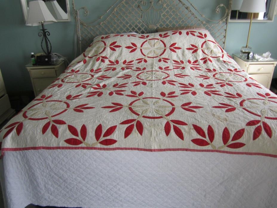 VINTAGE 1800S RED & WHITE HAND STITCHED AND QUILTED VEGETABLE DYE TURKEY TRACKS?