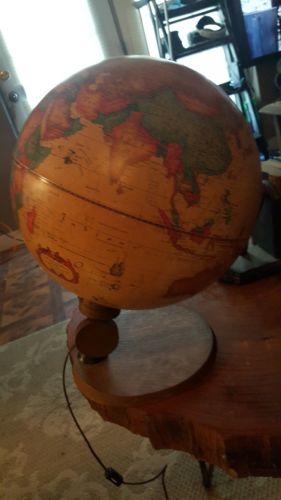 Light-up Globe.  Reader's Digest World antique spot globe. -