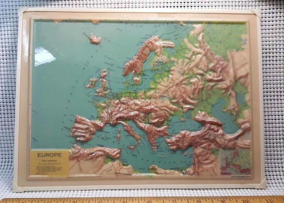 VINTAGE RARE 50'S - 60'S RICO FLORENCE RELIEF 3D MAP EUROPE - 8 3/4 X 12 FRAMED