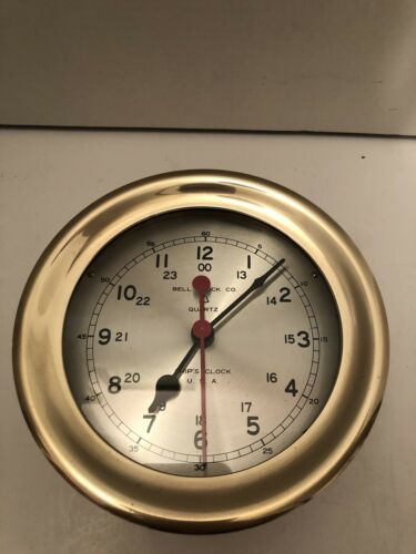 Vintage Bell Clock Co. Ships Clock With Quartz Movement. U.S.A.