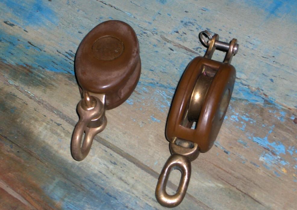 PAIR OF SOUTH COAST PULLEYS WITH BRONZE FITTINGS VINTAGE MARITIME