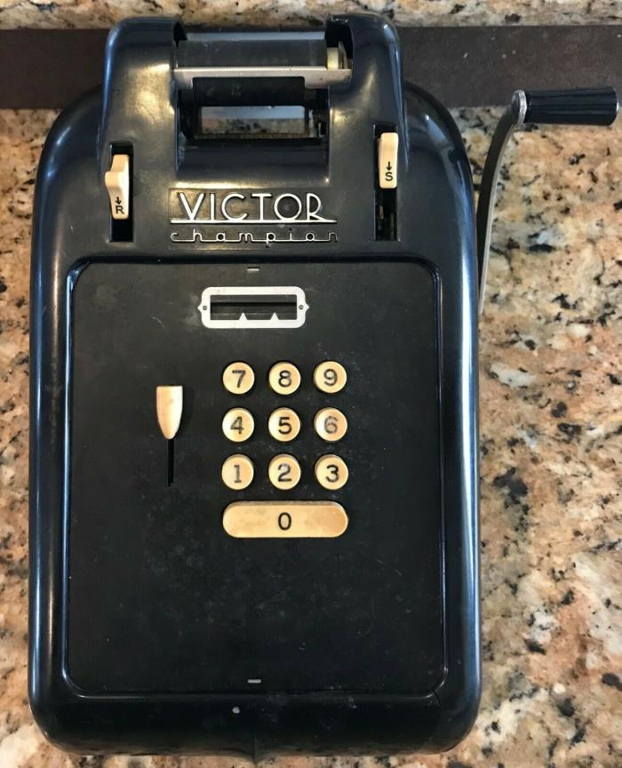 Vintage Victor Champion Black Hand Crank Adding Machine
