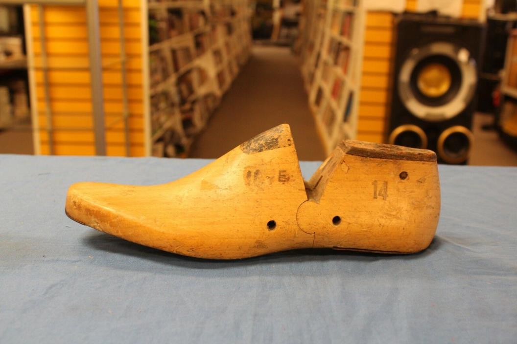 Vintage Left Shoe Wooden Shoe Last 9 1/2 E Made In Sweden **USED**