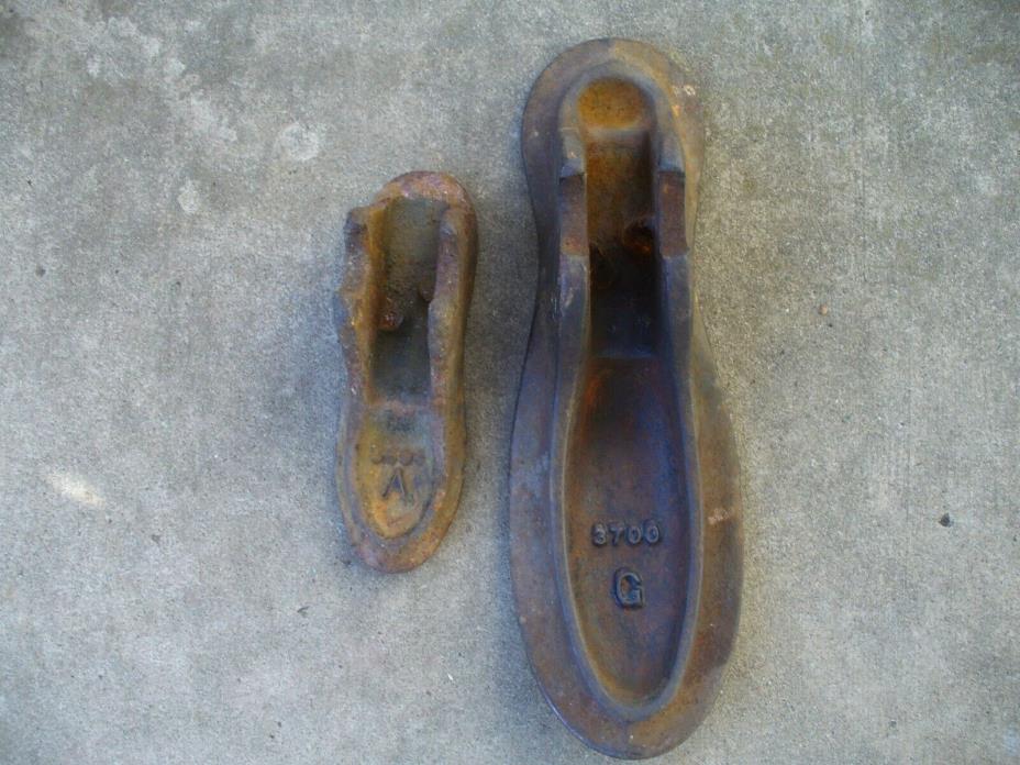 Two Antique 1895 Enterprise Cast Iron Cobbler Shoe Lasts Repair Tool Anvil