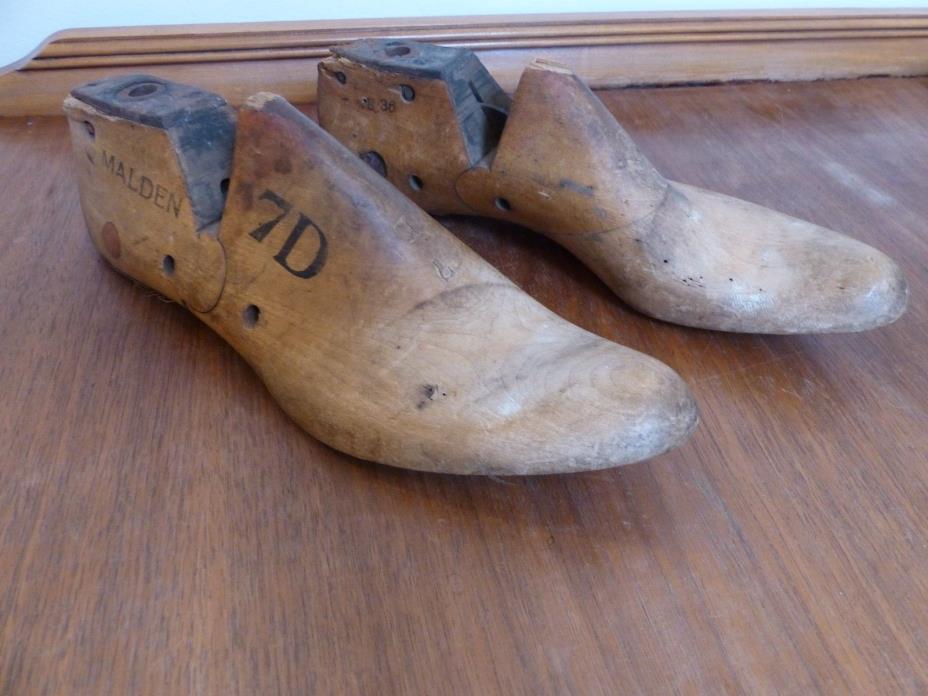 Wood Shoe Lasts Malden Pair Maple? size 7D cobbler mold precurser to Converse?