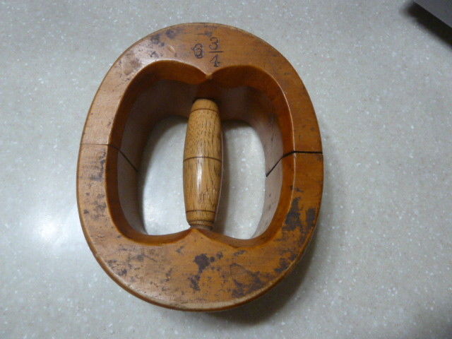 Antique Wooden Hat Stretcher Millinery Hatter Block Expands Nice