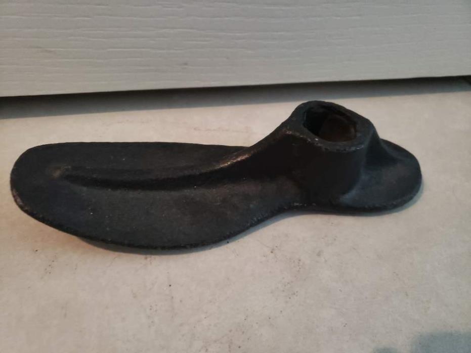 Antique Cobbler Cast Iron Shoe Form Repair Stand Size 3