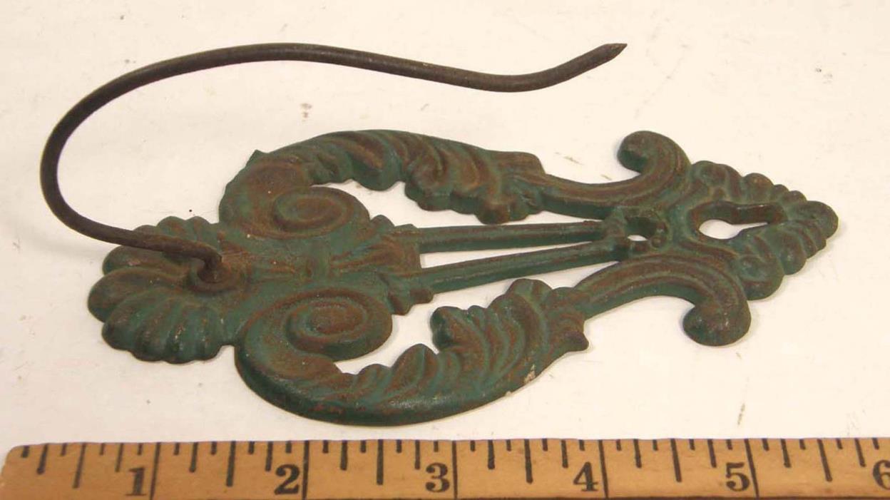 ORNATE VICTORIAN CAST IRON MERCANTILE STORE WALL BILL RECEIPT SPIKE SPINDLE