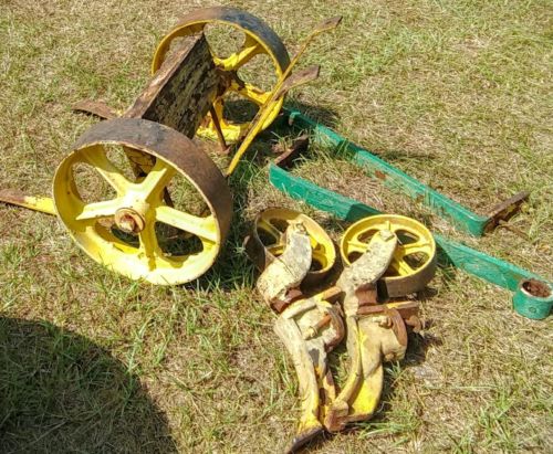 Antique Cast Iron Cart Wheels Industrial Steampunk Heart Caster No Wood 100lbs